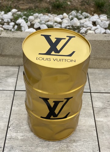 Barrel Louis Vuitton gold