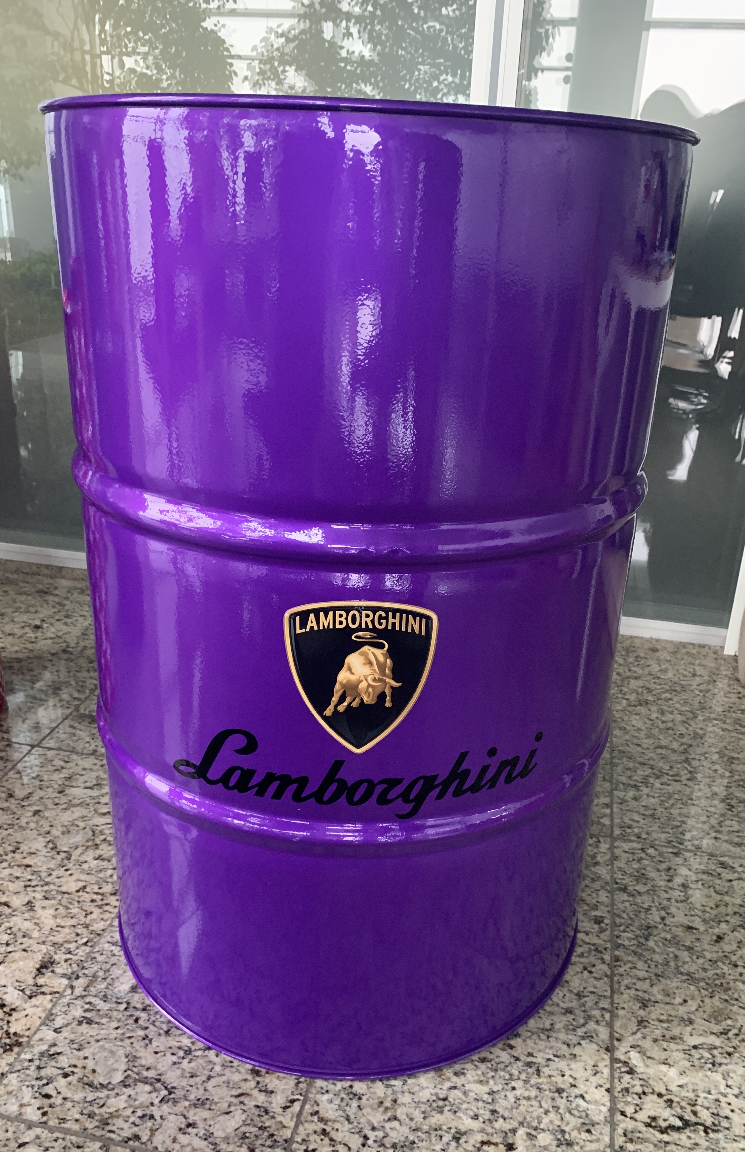Lamborghini viola pasifae