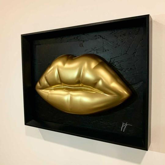 Luxury Gold Lips